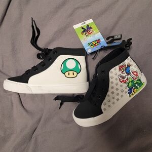 Kids Super Mario High-Top Sneakers